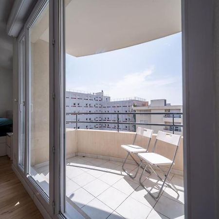 Appartement Tout Equipe Climatise Terrasse Hopital De La Timone Marselha Exterior foto